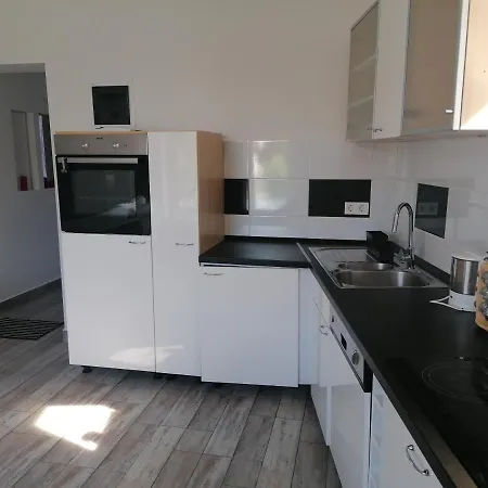 Apartment Cuki Dombovar